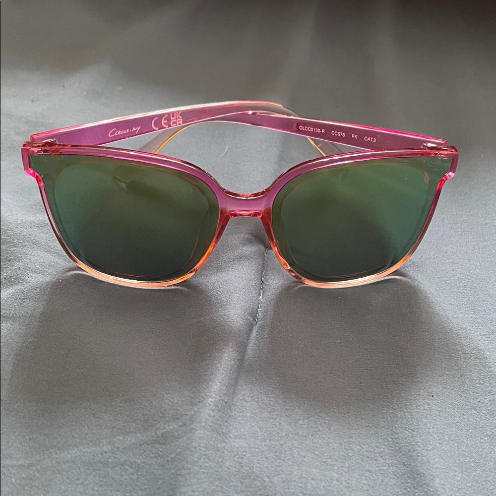 Pink Ombre Cat-Eye Sunglasses with reflective Green Lenses